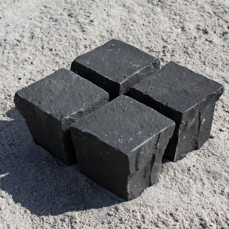 Basalt chaussesten