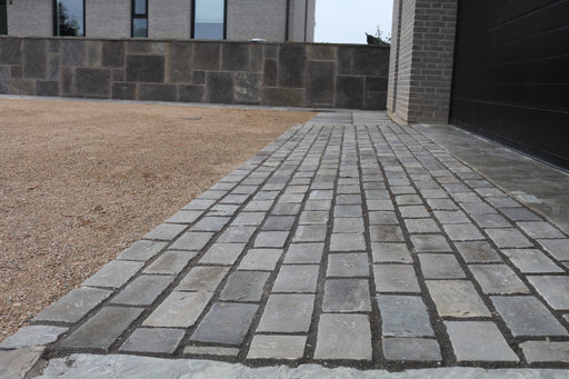 Dark_Sandsten_Brosten_overgang_natursten