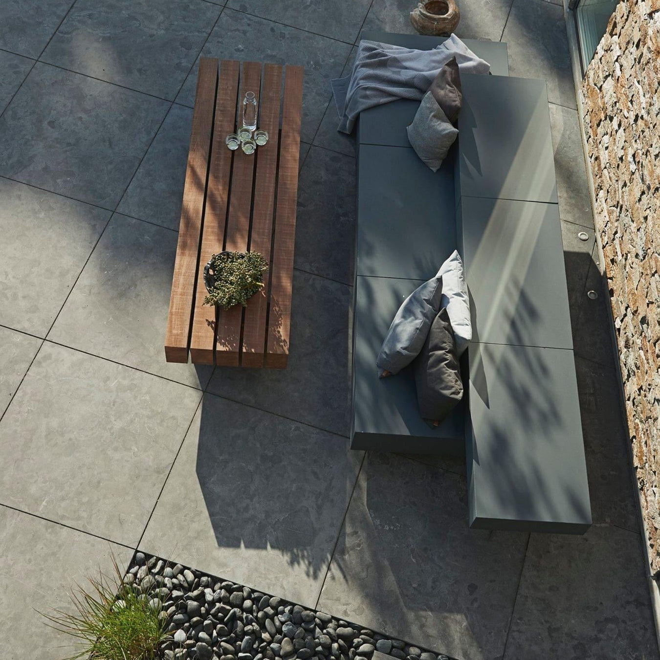 Udendørs belægning