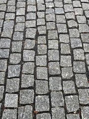 Mørk Portugisisk_Chaussesten granit natursten